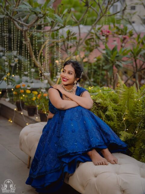 A Mehendi that felt as beautiful as it looked 💙
With loved ones around and laughter in the air, every moment feels a little more special.
. 
. 
[mehendi ceremony, mehendi bride shoot, bridal mehendi photos, mehendi candid moments, indian wedding mehendi, henna wedding photography, wedding events India] 
. 
#mehndiceremony #mehendi #bridalmehendi #teluguweddings #wedding