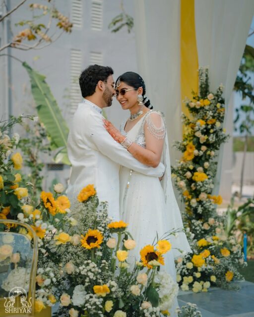 Dressed in white, lost in the fun,
a haldi filled with laughter, love, and sun 🌻

Venue @arthresorts
Makeup @the_sparkle_pro
.
.
#HaldiCeremony #Haldi #Shriyak #HaldiDecor #WeddingPhotography
.
[Amulya & Sujay Haldi, South Indian wedding, Hyderabad wedding photography, Haldi Decor ideas]